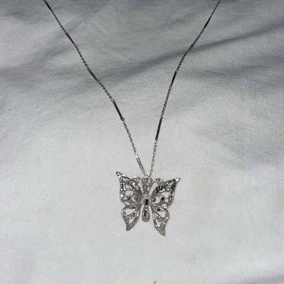 Vintage Sterling silver shaved cut out metal butterfly pendant necklace spring - Picture 2 of 3